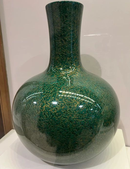 Lacquerware-and-Wealth-The-Secret-Asset-Class-in-Cultural-Collectibles Aoao Toys