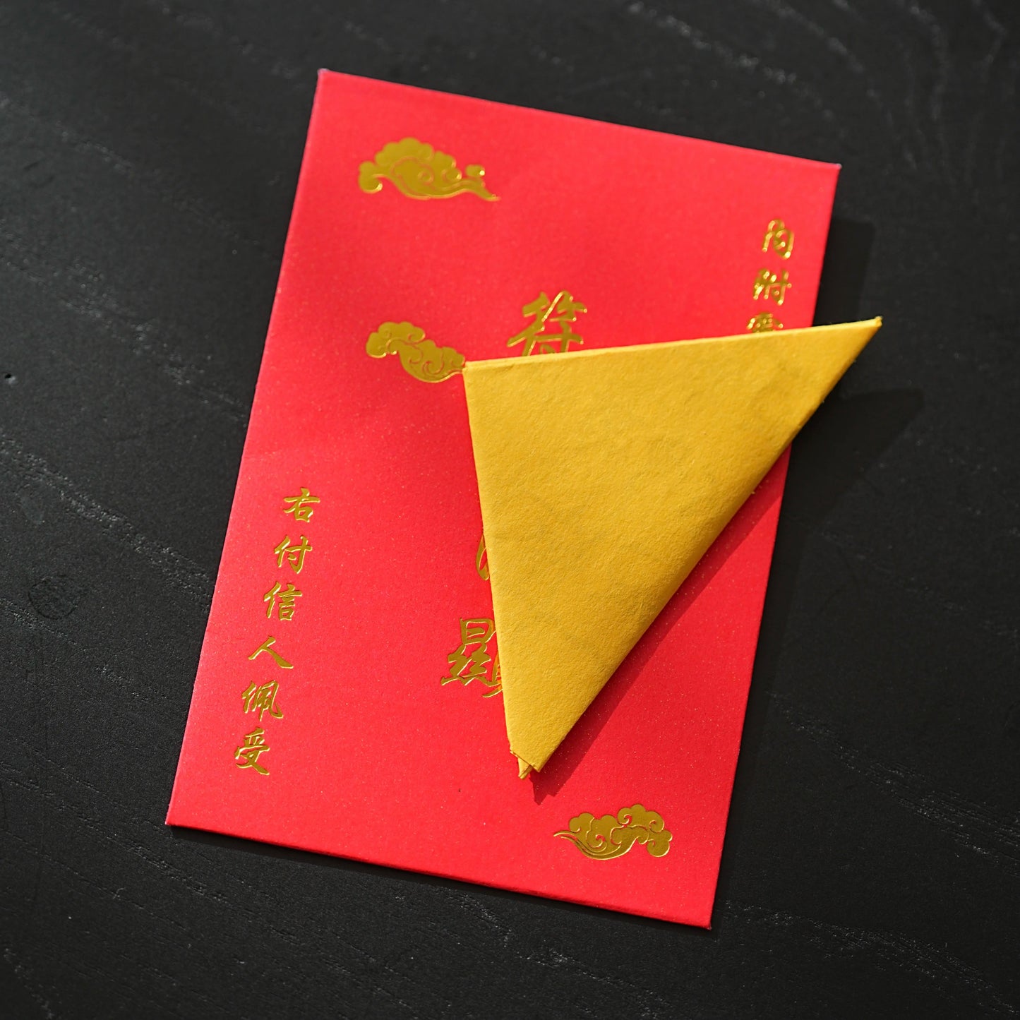 This is a pre - sale item. Orders will generally be shipped within 7 days. Aoao Toys