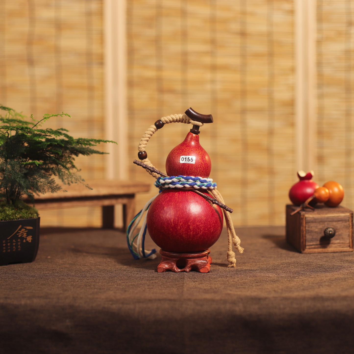 Lacquered Wine Gourd for Holding Wine and Water Aoao Toys