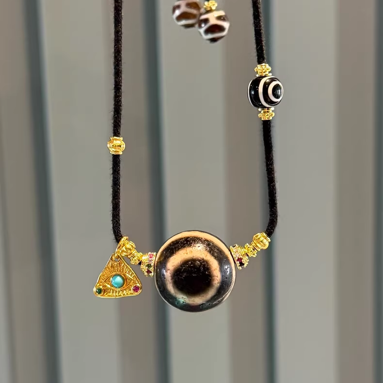 Water lucky color:Black & White Ghost Eye Bead Necklace – Timeless Tibetan Design Aoao Toys