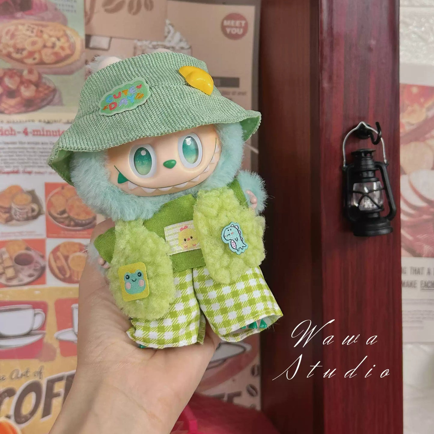 š Labubu 15cm Vinyl Doll Outfit Set | Universal for Sitting Party Series 1/2/3