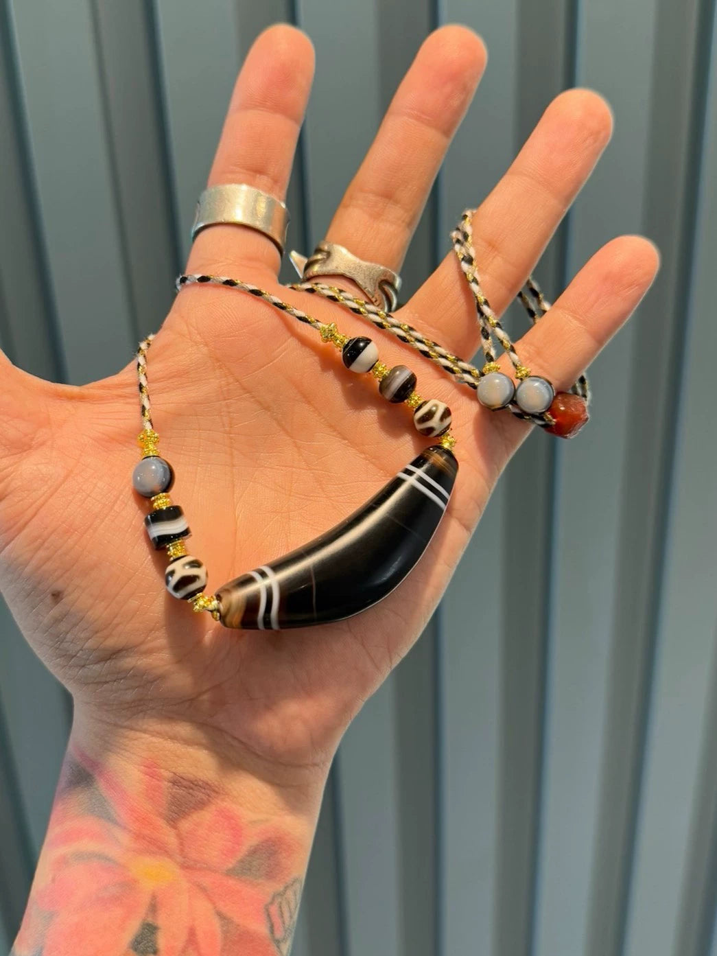 Black & White Ox Horn Bead Collarbone Chain Aoao Toys
