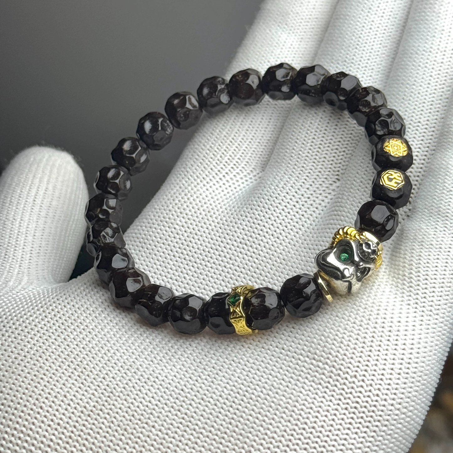 Natural Coconut Palm Wuxiang Single Bracelet with 9*8mm Carved Beads & Two-Tone Garuda Pendant Aoao Toys