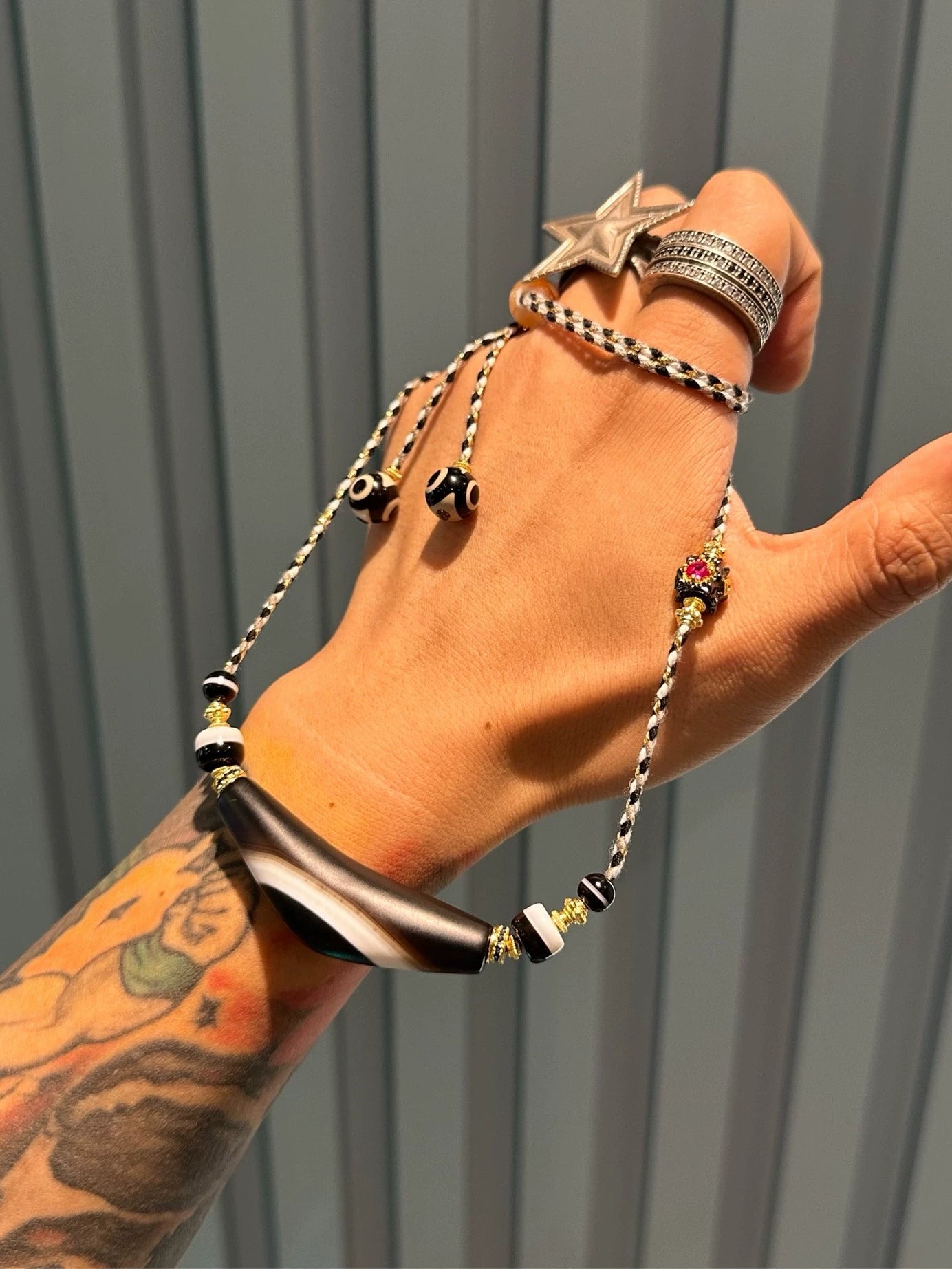 Black & White Ox Horn Bead Collarbone Chain Aoao Toys