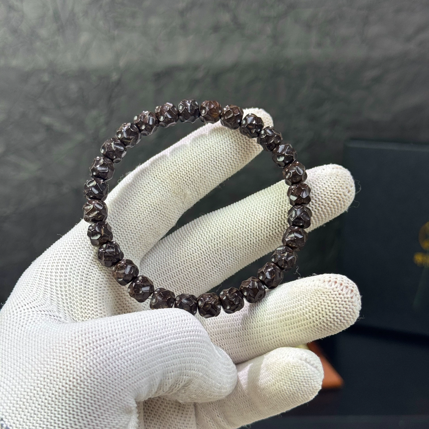 Handcrafted Natural Coconut Palm Wuxiang Bracelet with 9*8mm Random Carved Beads & Gold-plated Accents Aoao Toys