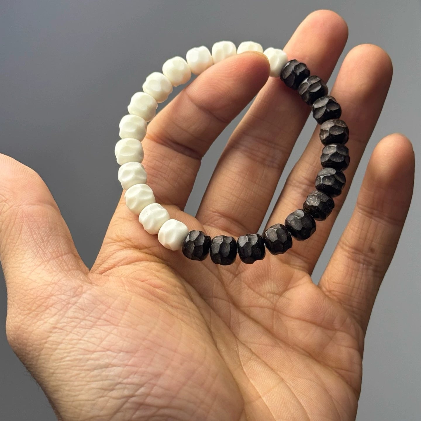 Handcrafted Coconut Palm & White Jade Bodhi Wuxiang Yin-Yang Single Bracelet with 9*8mm Carved Beads Aoao Toys