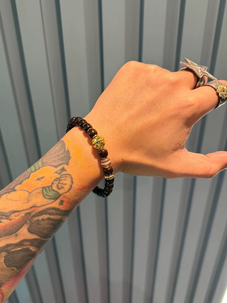 Earth lucky color:Natural Coconut Shell Bead Bracelet – Full Design with Agate Accents & Gold-Plated Details Aoao Toys