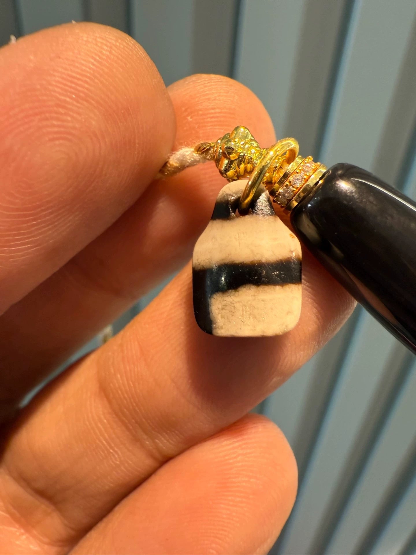 🌟 Black & White Buddha Eye Banded Agate Dzi Necklace Unique Piece • Tibetan Style • Natural Texture • Mixed Gem Accents Aoao Toys
