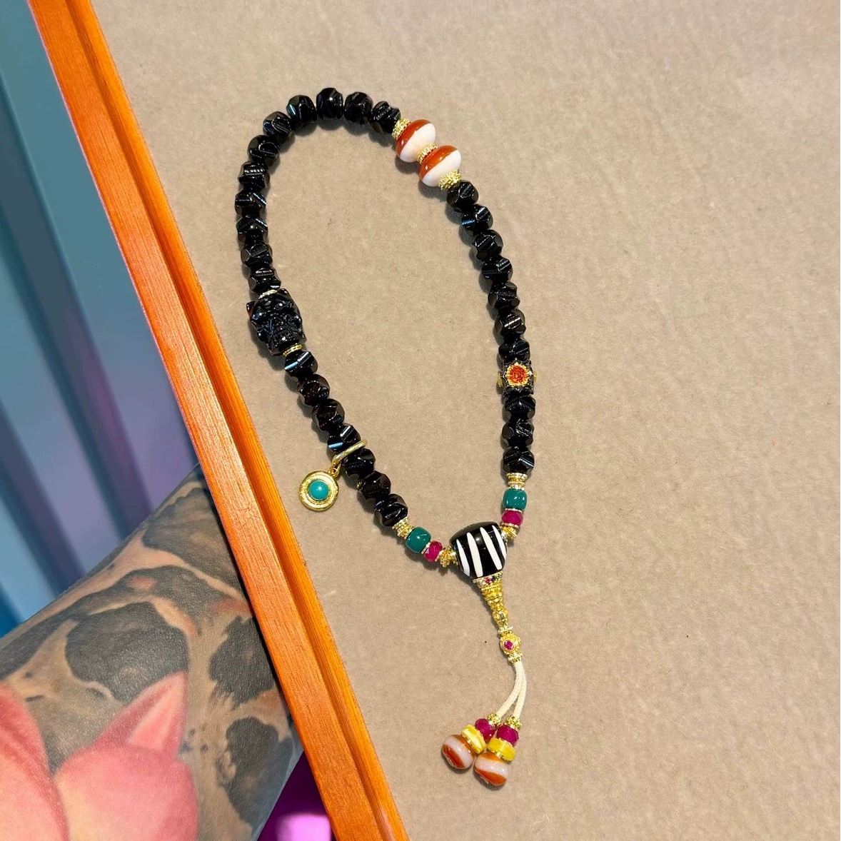 Black Gold Coconut Ti Wu Xiang Handstring • 8mm Tibetan-Style Wenwan Aoao Toys