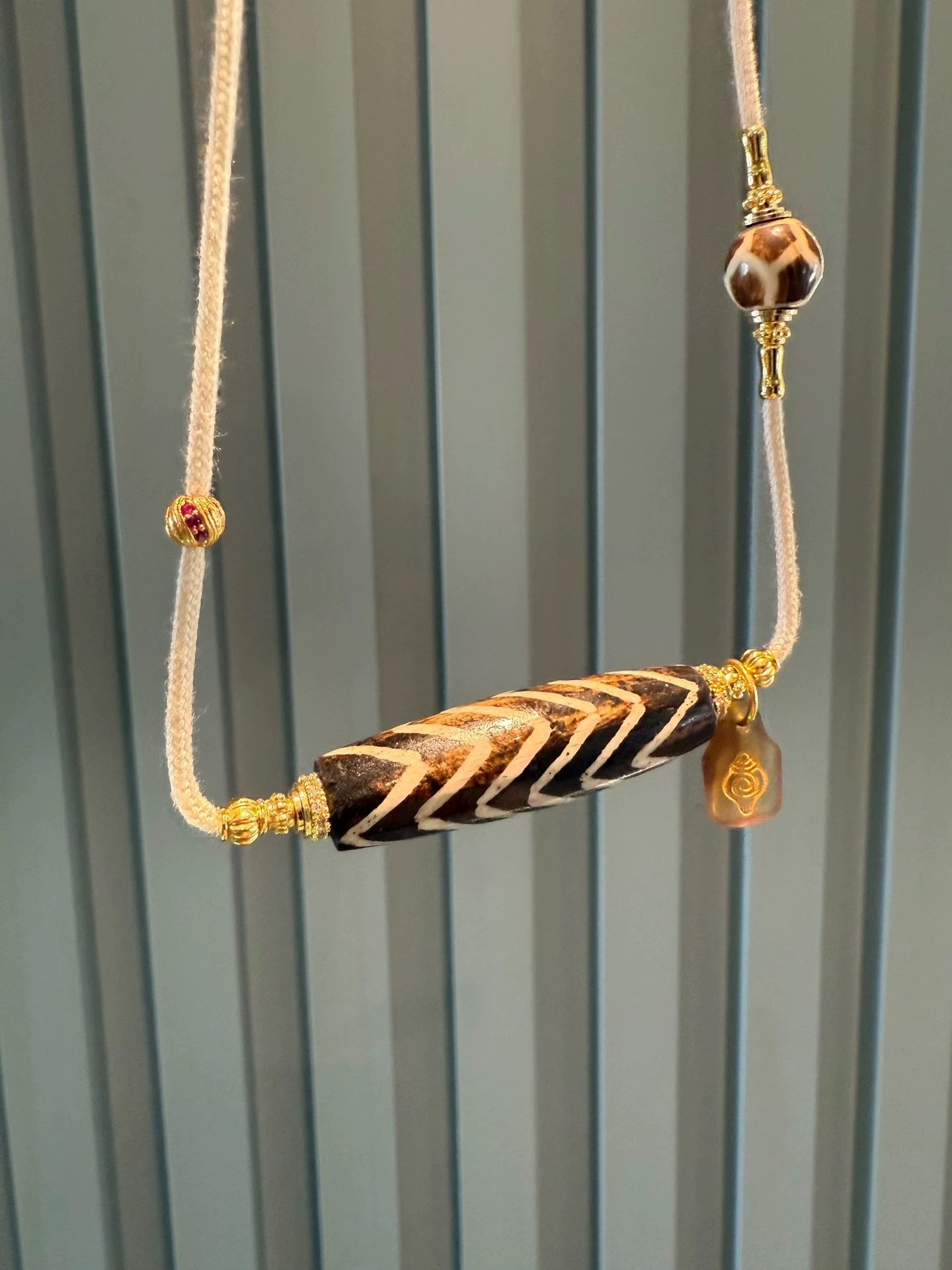 Petrified Wood & Bonti Bead Collarbone Necklace • Ancient Pyu & Tibetan Fusion Aoao Toys