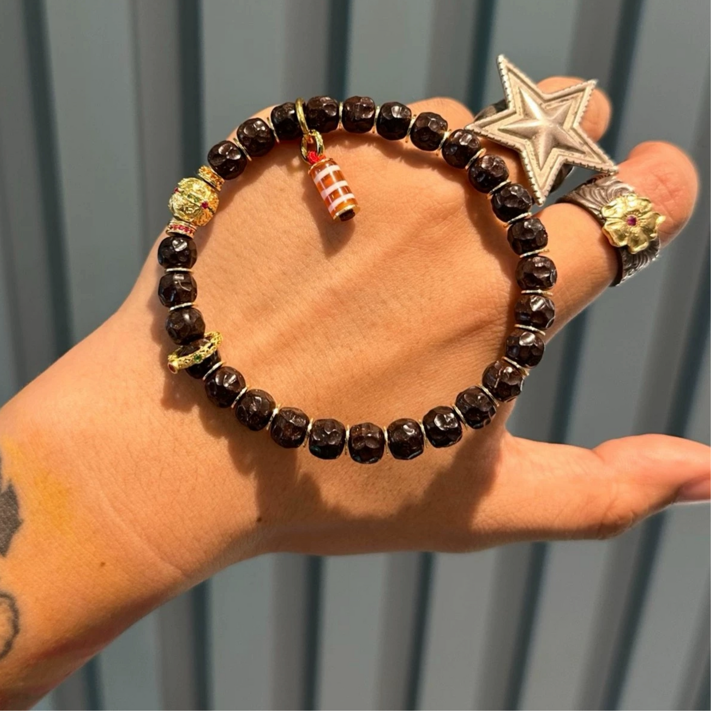 Natural Coconut Bead Bracelet – 8mm (0.31 in)Rustic Design with Agate Accents Aoao Toys
