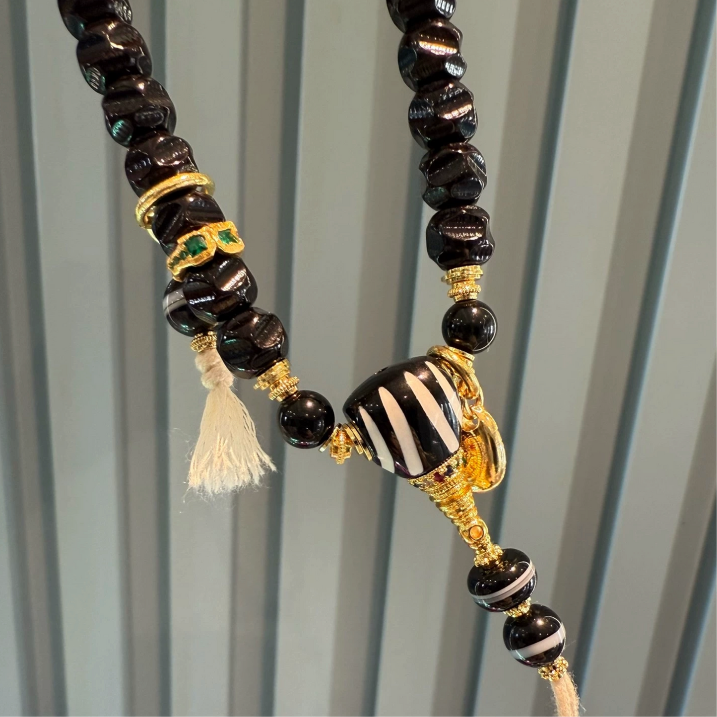 Natural attributes: Black Gold Coconut Bead Bracelet – 8mm (0.31")Refined Beads Aoao Toys
