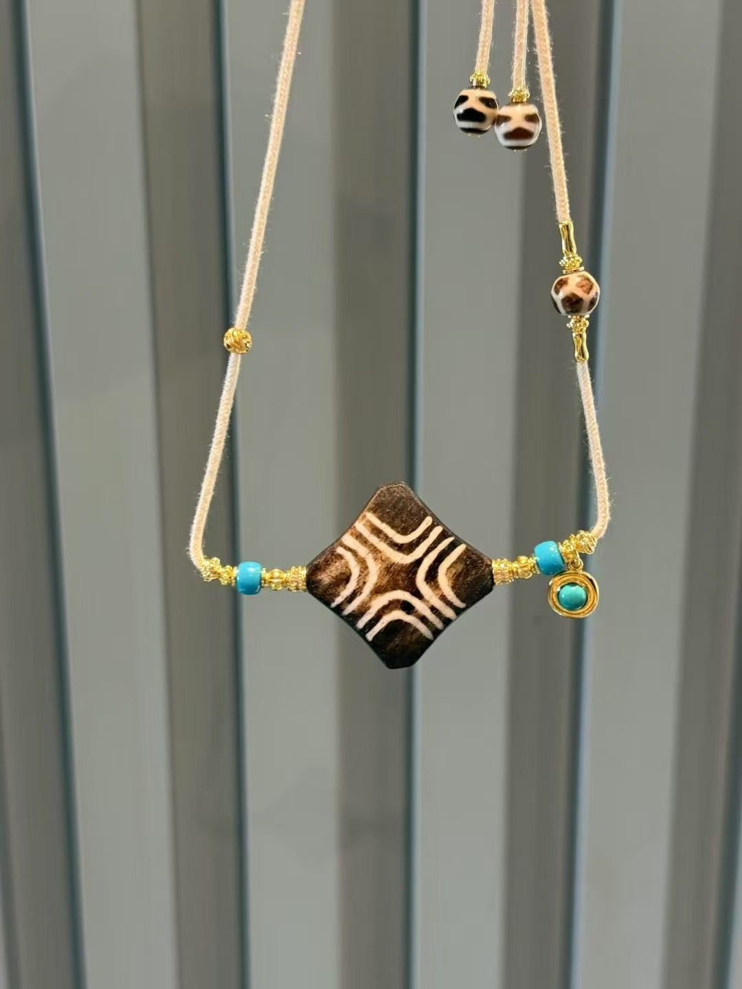 【Tibetan Heritage · Ancient Bead Reconstruction】Fossilized Wood Football Bead Necklace Aoao Toys