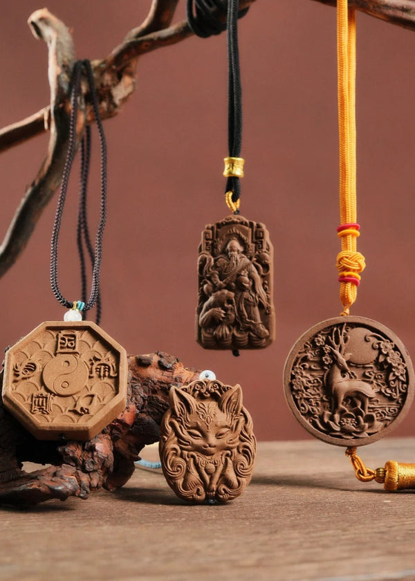 Tiantaishan Incense Pendant Necklace · Handcrafted Chinese Heritage Amulet with Natural Aromatic Woods