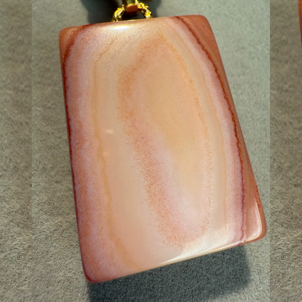 Exclusive Pendant Necklace – Powdery Pink Agate with Red Sandalwood Eyes and Opal Inlay Aoao Toys