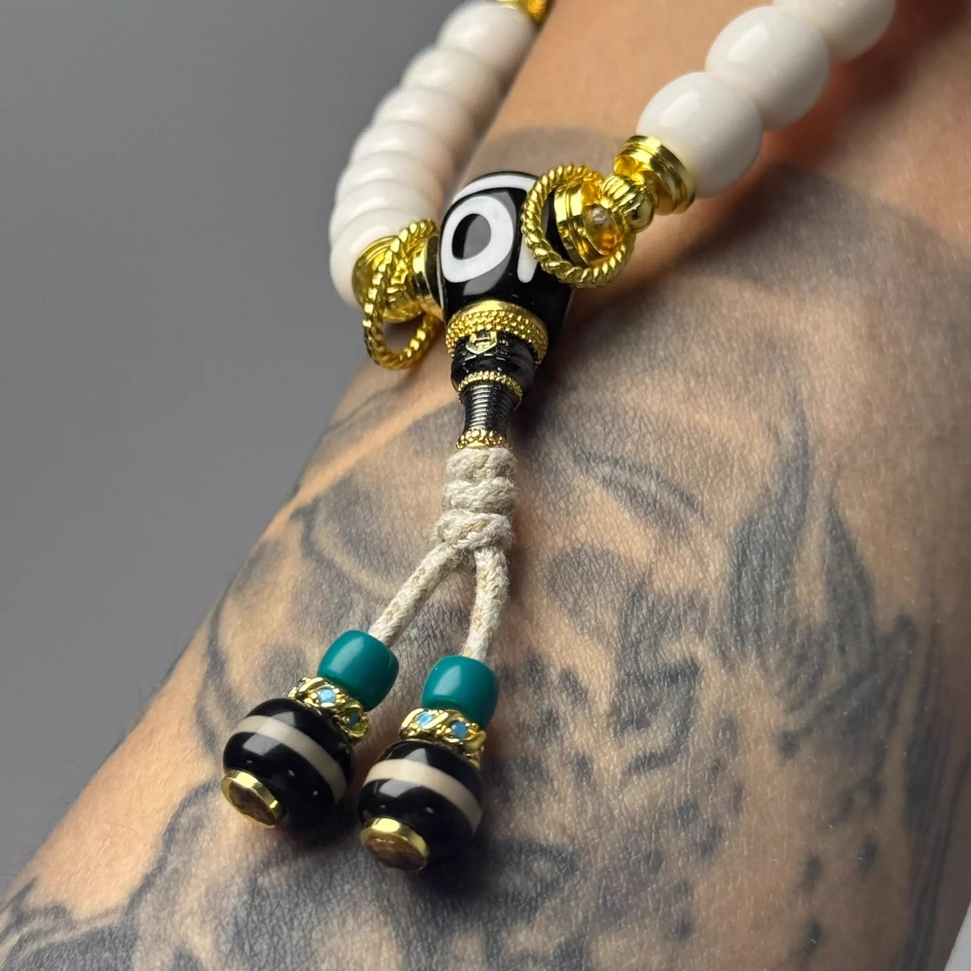 Camel Bone Old-Style Handheld Bracelet • 9×8mm Aoao Toys
