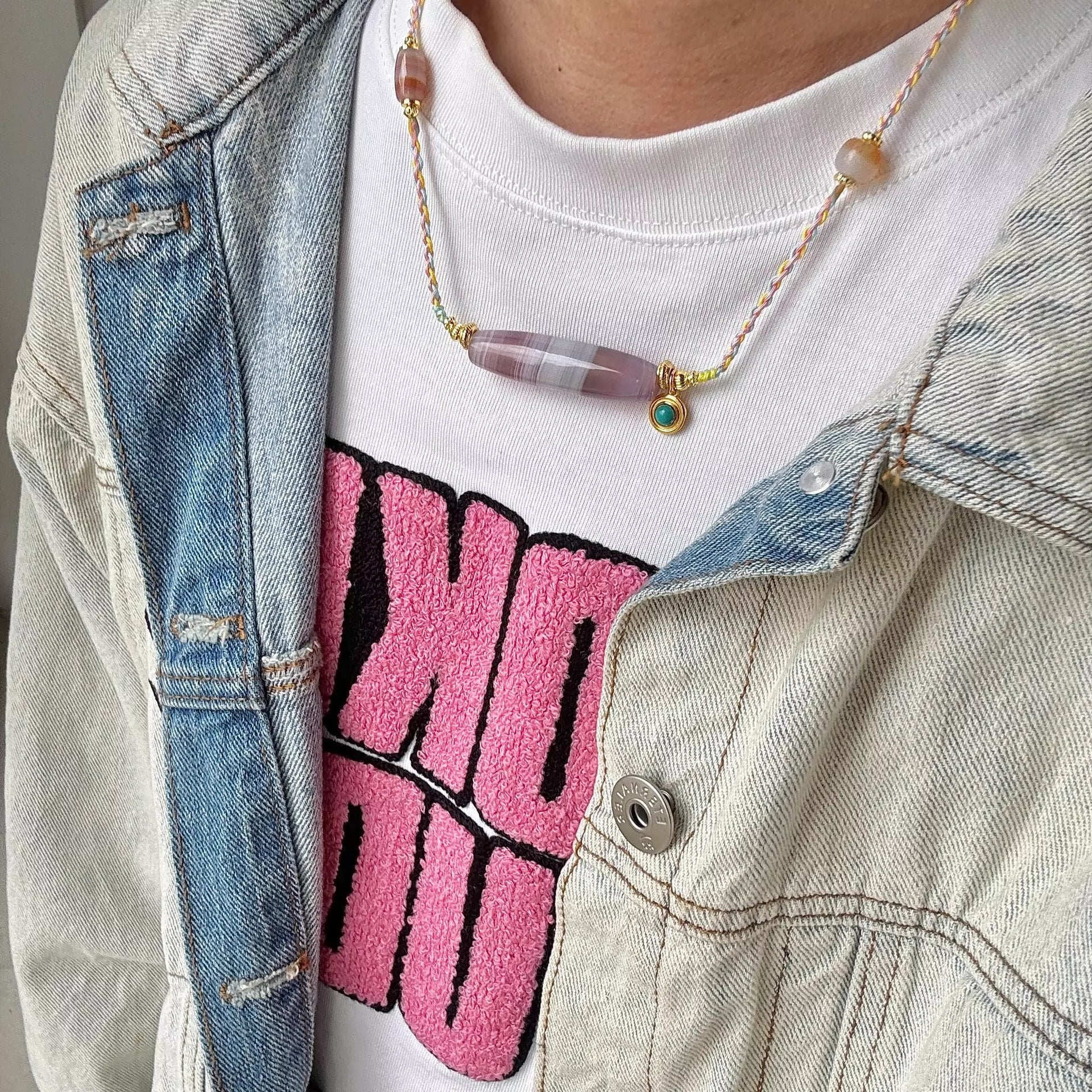 🌟 Purple-Pink Banded Agate Collarbone Necklace 48.5mm×13mm Wide-Line Bead • Handwoven Rope • Vibrant Natural Hues Aoao Toys