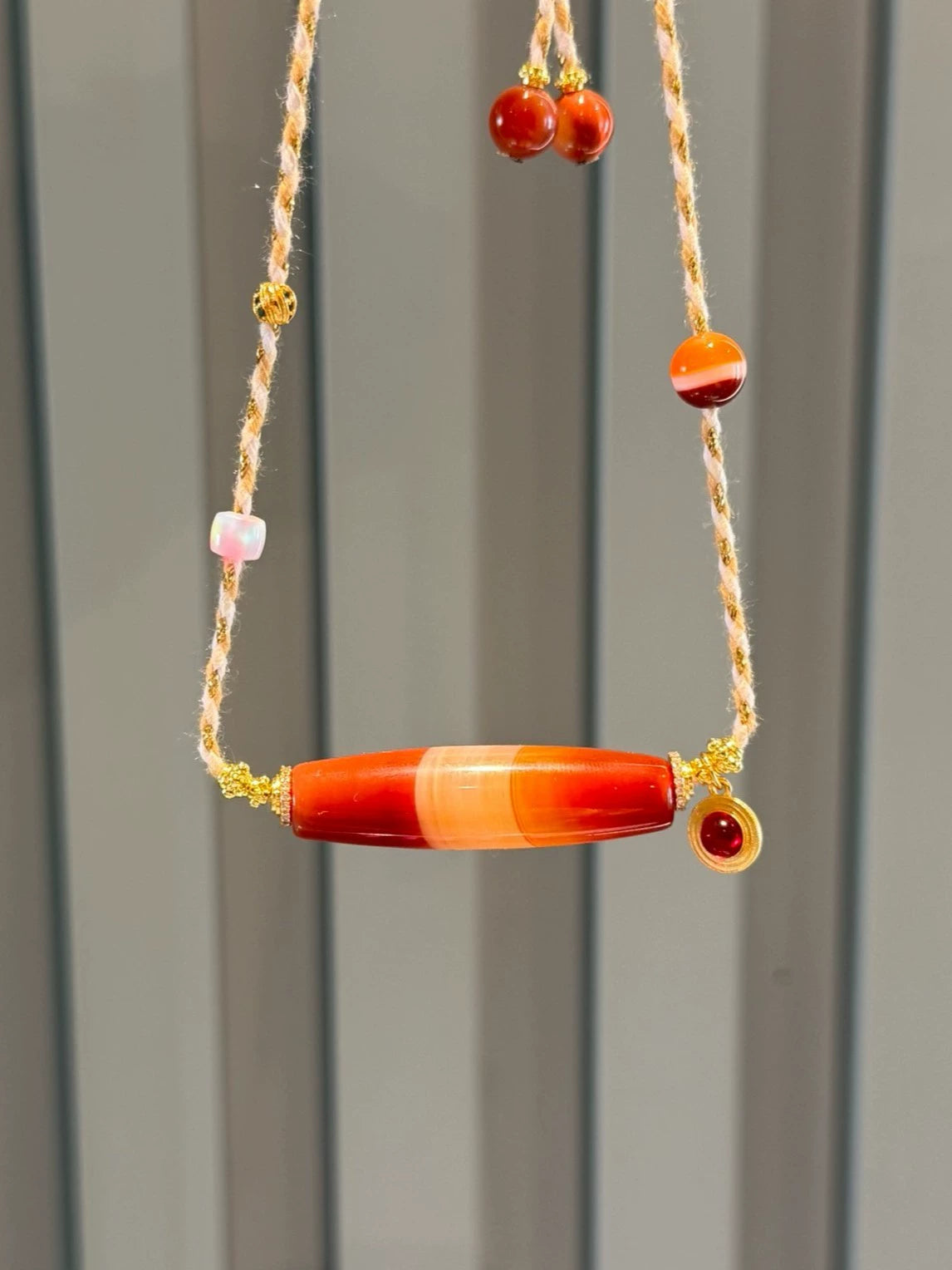 Rare Red One-Line Medicine Master Agate Necklace • Cross-Civilization Fusion Aoao Toys
