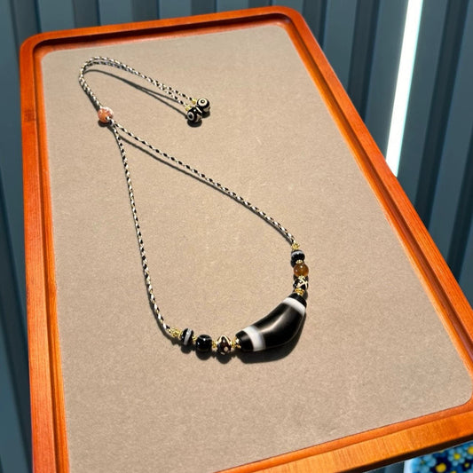 Black & White Ox Horn Bead Collarbone Chain Aoao Toys