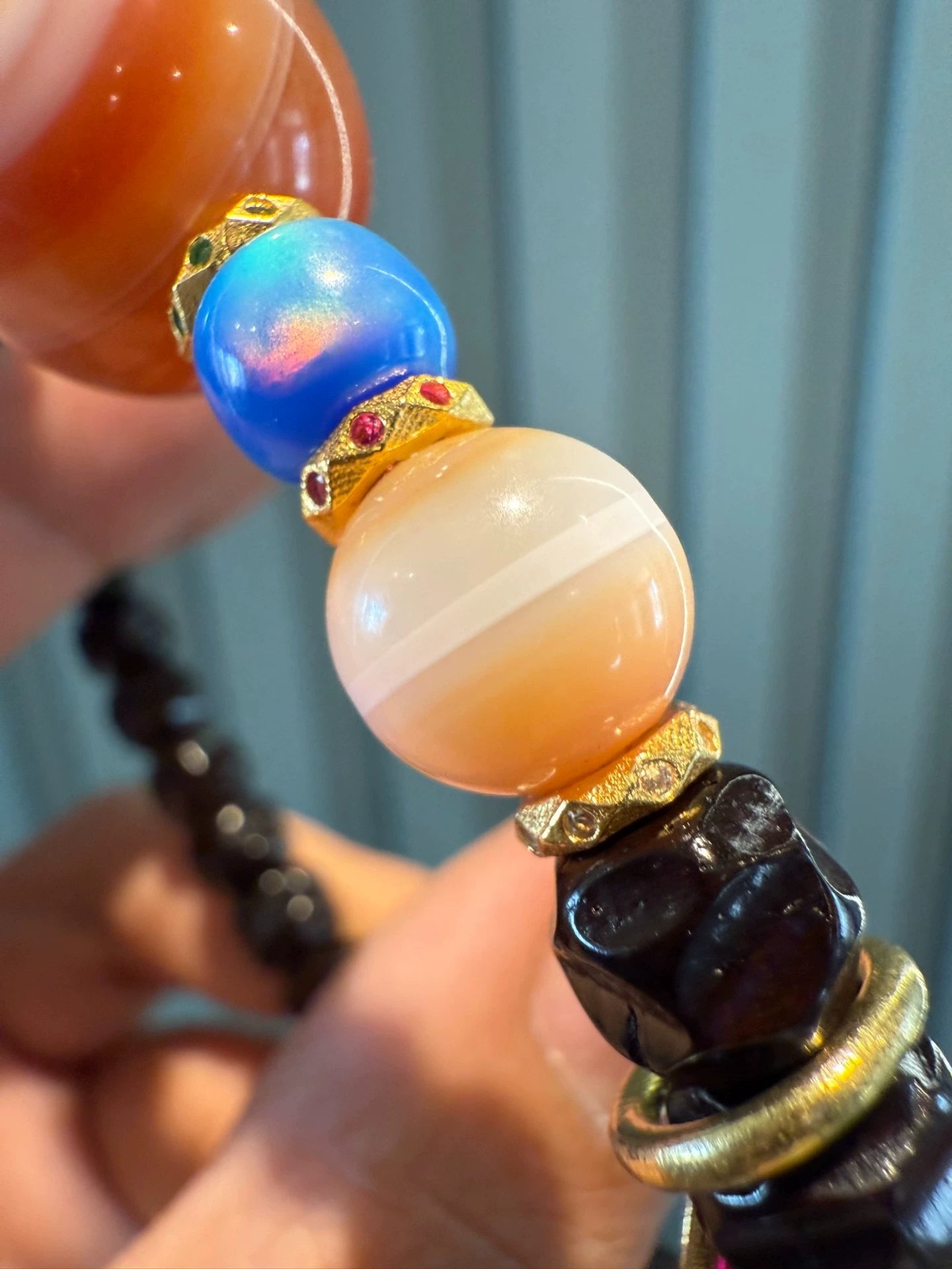 Black-Gold Coconut Ti Wu Xiang Handstring • Pink Waxy Cinnabar Agate Aoao Toys