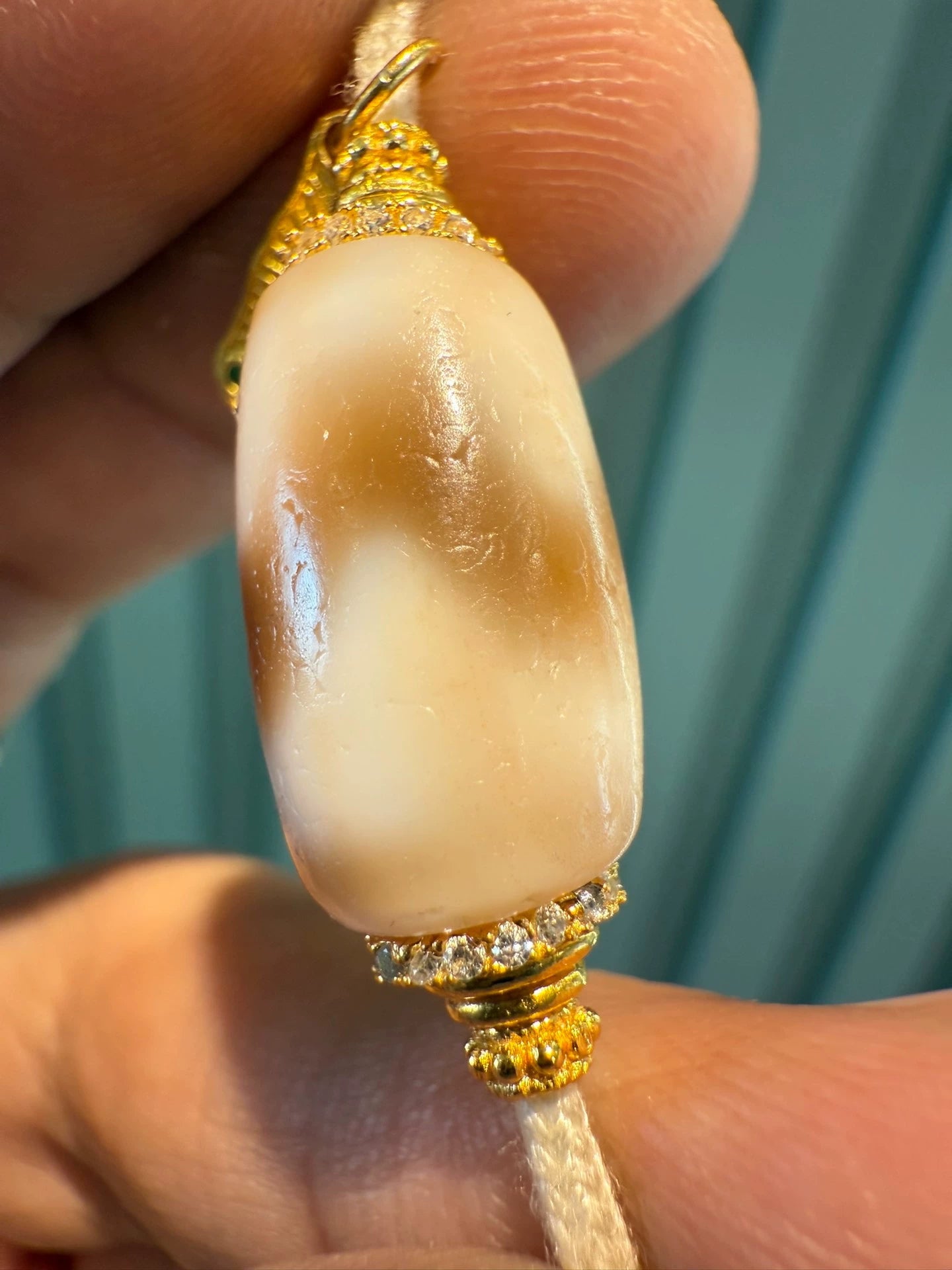 Tibetan Tiger Tooth Dzi Necklace • Ancient Etched Agate & Gold Accents Aoao Toys