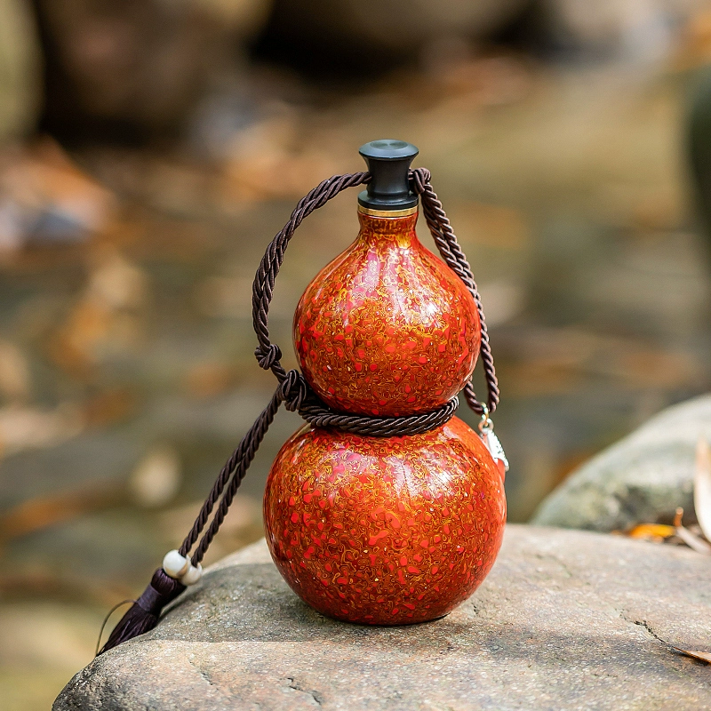Wuhe Lacquer Gourd Wine Pot – Handcrafted Symbol of Personal Wealth & Summer Elegance Aoao Toys