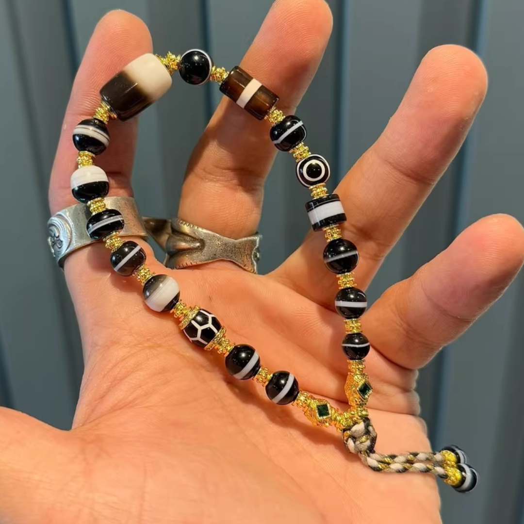 Lucky Water Color: Black & White Medicine Beads Bracelet – Natural Agate One-Line Talisman Handheld