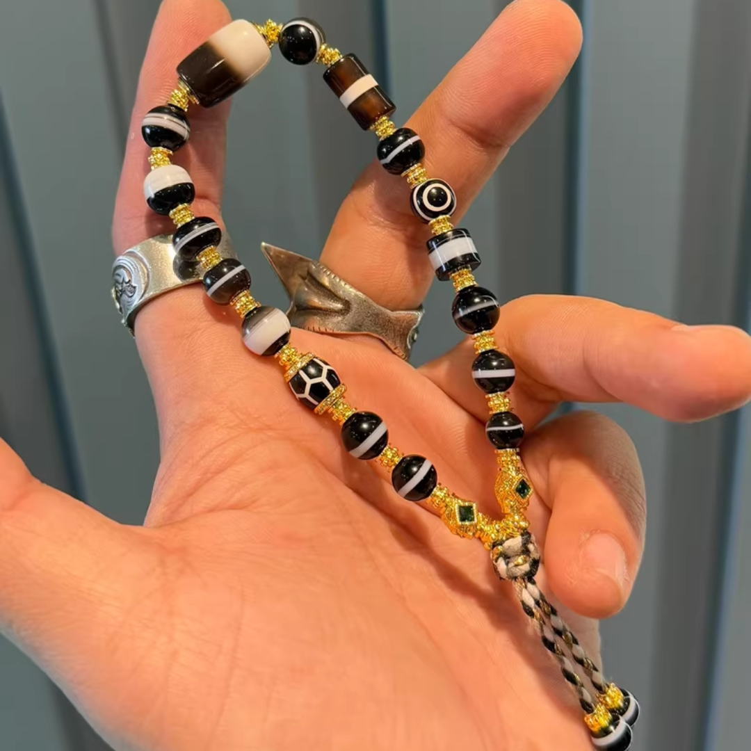 Lucky Water Color: Black & White Medicine Beads Bracelet – Natural Agate One-Line Talisman Handheld